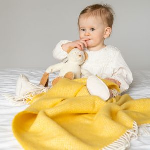 Irish Cashmere Baby Blanket Baby Yellow in a presentation box